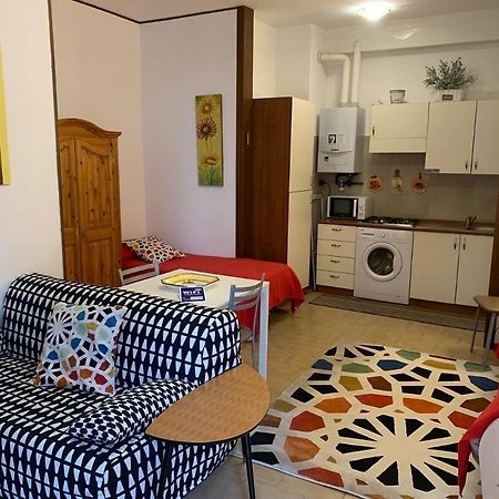 Appartamento Affitti Brevi Verona Colors/G.B. Rossi Friendly Ngoại thất bức ảnh